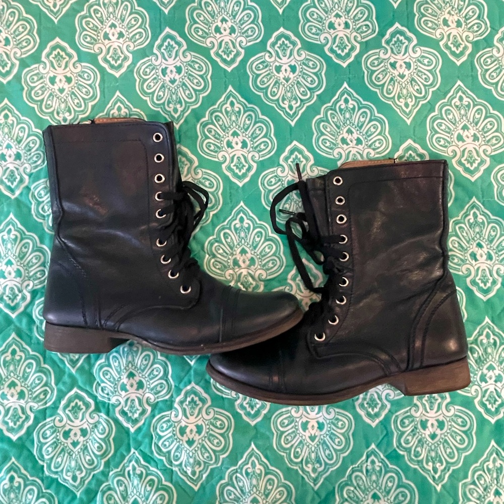 Steve Madden Troopa Boots ✨